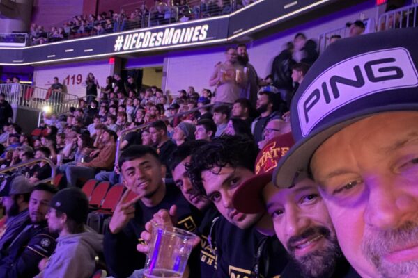 76801193883__640A315F-F82B-4340-BBCD-627311465431